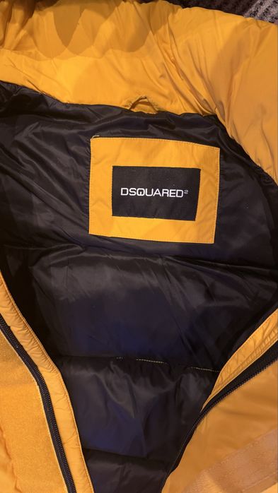 Dsquared яке жълто