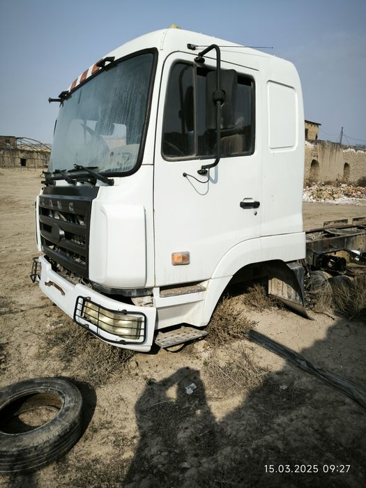 Донг фенг самосвал кабина сотилади.