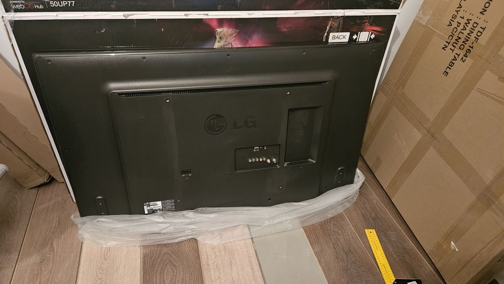 Продам телевизор LG