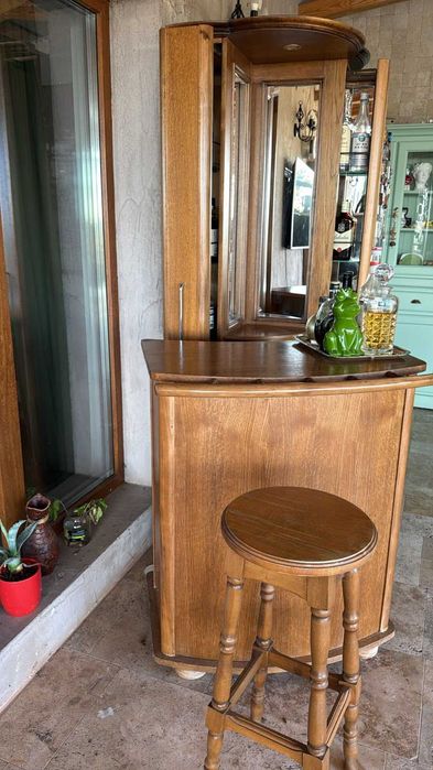 Bar   Dumbrava , mobilier living