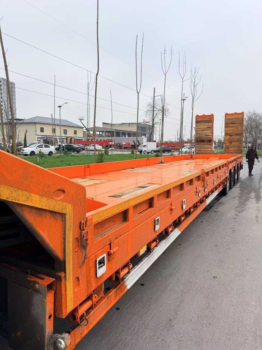 Treller va Tonarlar tayyor Sotuvda 25/28/32 kub Utka/ressor pod. Trall