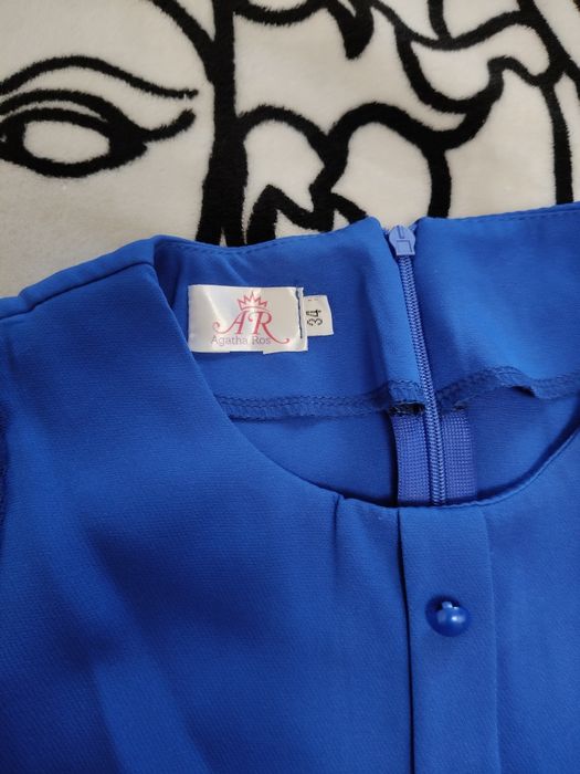 Продам синее праздничное платье.