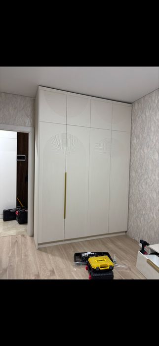 Спальний гарнитур