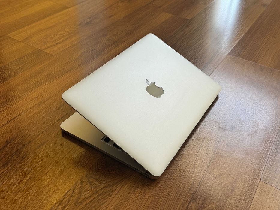 13.3' Retina Apple MacBook Pro 2015 Core i5 8GB RAM/128GB SSD/Бат 6ч