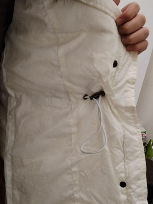 Отличные зимние куртки девочке