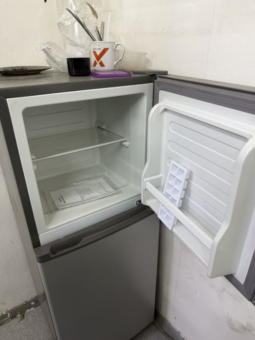 Холодильник не большой