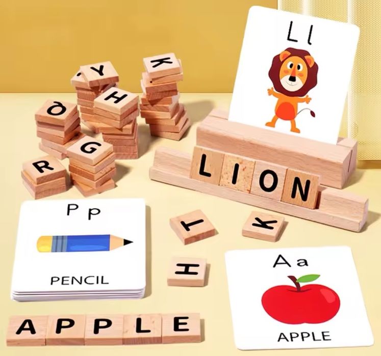 Set Alfabet Montessori cu litere din lemn Arelair Magic Box