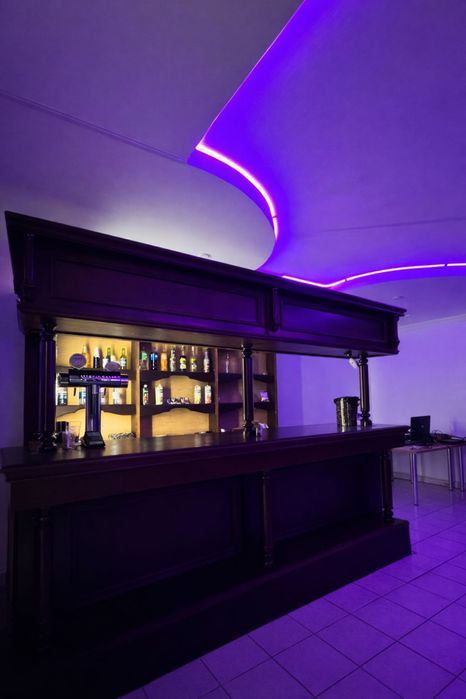 Мебель и прочие вещи кафе