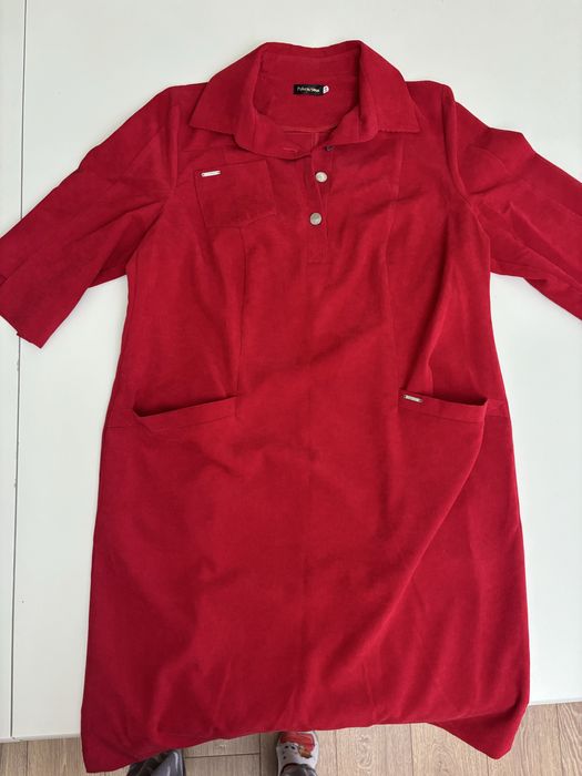 Платье-рубашка красного цвета