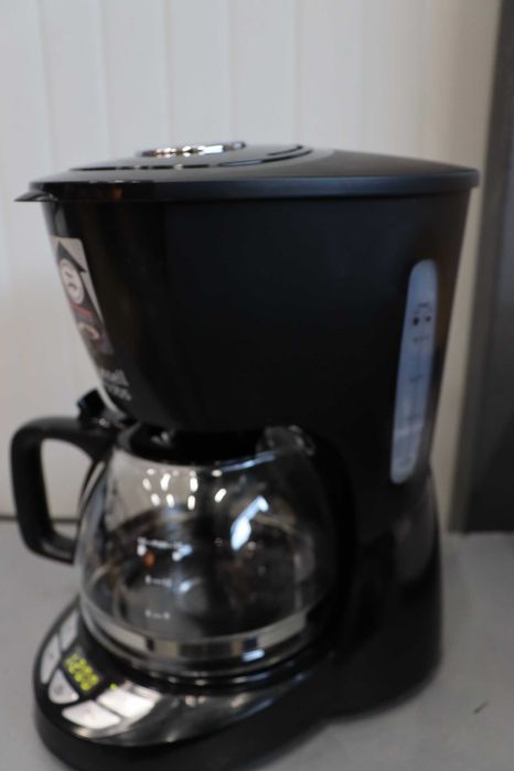 Кафе машина Russell Hobbs Textures plus с лек дефект