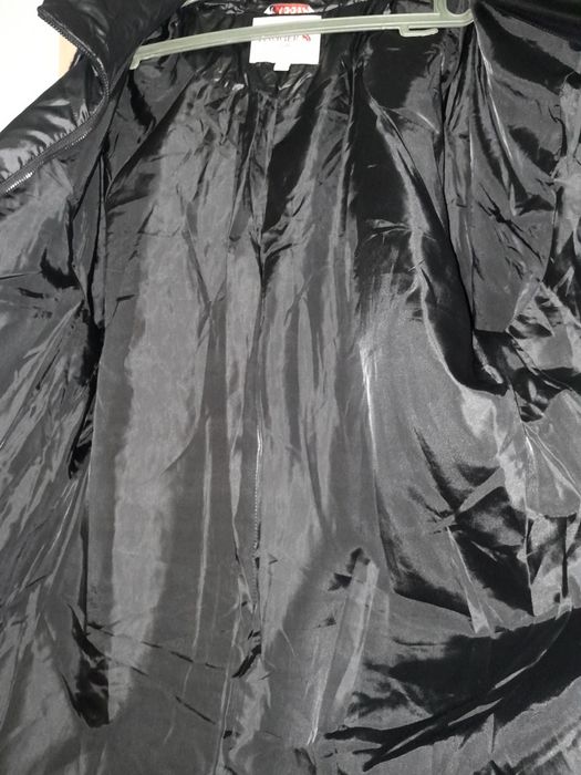 Продам новую куртку