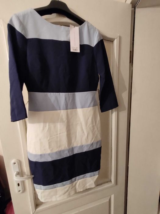 Рокля нова М размер Paper Dolls