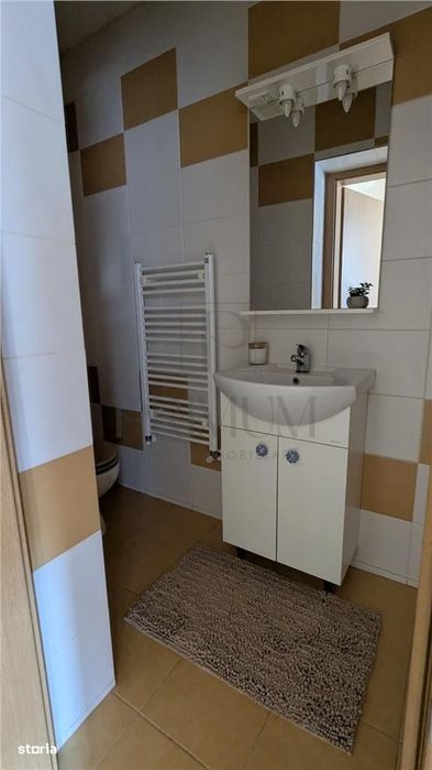 Aradului | Penthouse 3 Cam | 2 Bai | 3 Terase | Lift | Renovat - Mobil