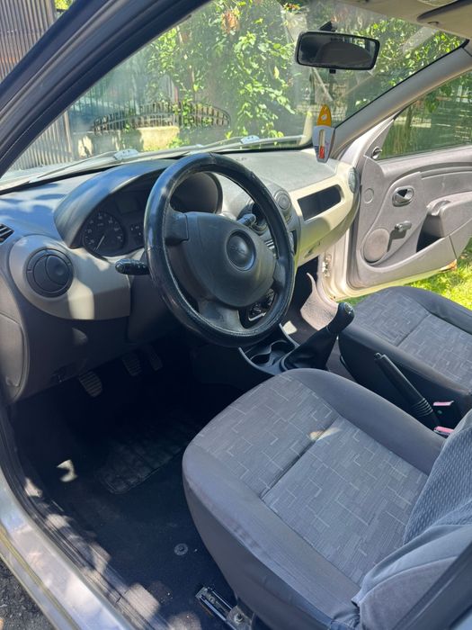 Vand Dacia Sandero