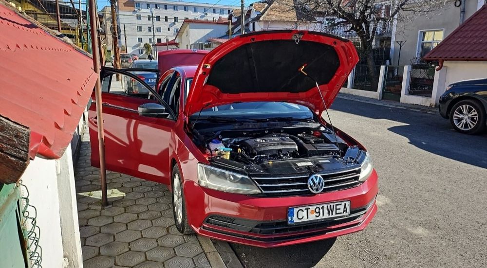 VOLKSWAGEN Jetta 2015 — imagine 3