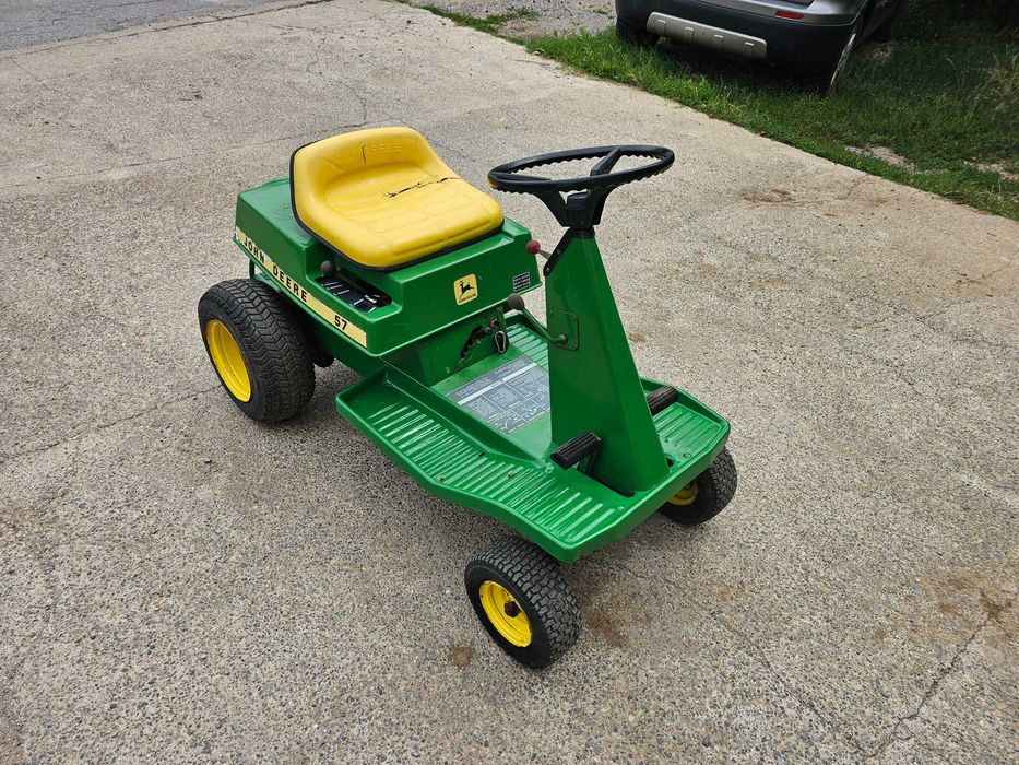 Тракторна Косачка JOHN DEERE.