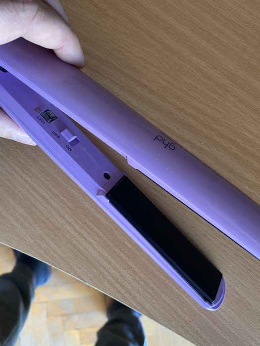 GHD 4.2B - Професионална преса за коса (ЗА ЧАСТИ)