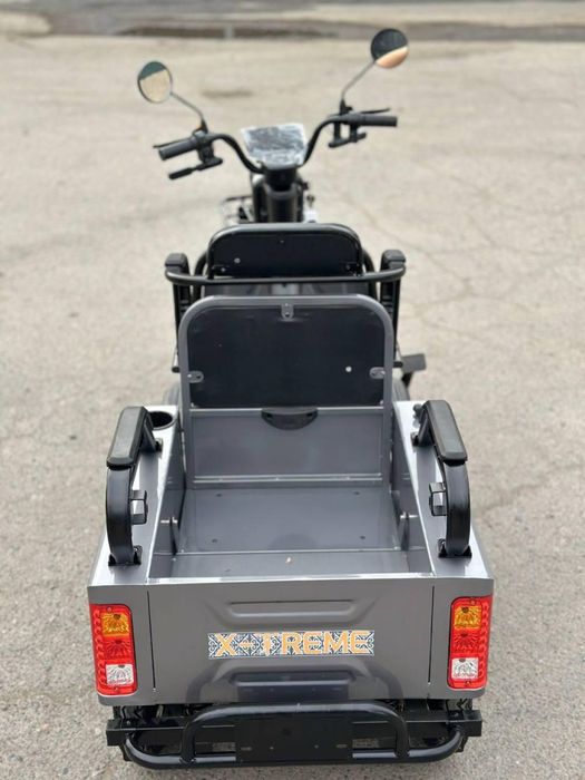 Трицикл X-Treme с кузовом