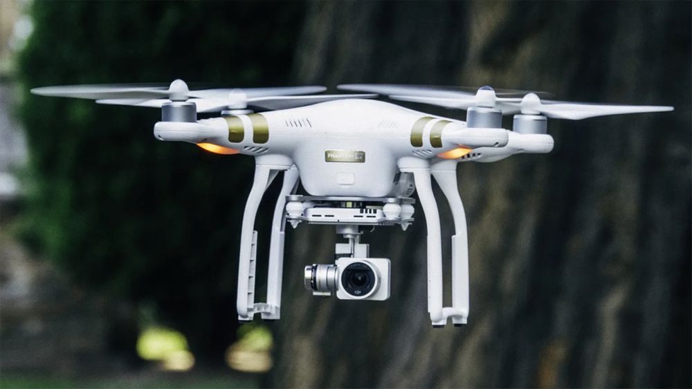 Drona Dji Phatnom 3 se • stare buna • 4 km distanta
