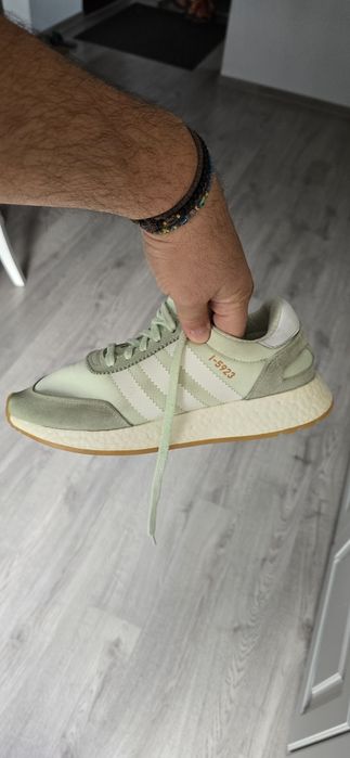 Vand Adidas 39 1/2