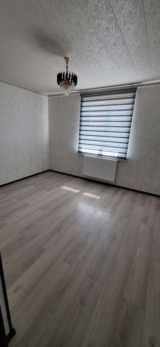 Бухоро 2 этажлик квадрати300 $ доллордан Участка сотилади 2 + падвал