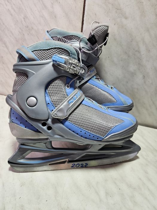 Patine 2022 gheata patinaj Softec marime eu  41-42 (27 cm)