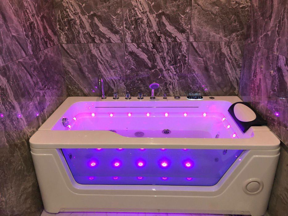 Gidramassajnaya vanna