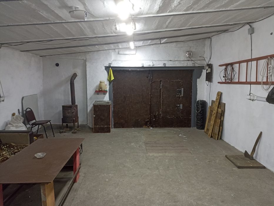 Продаётся гараж.