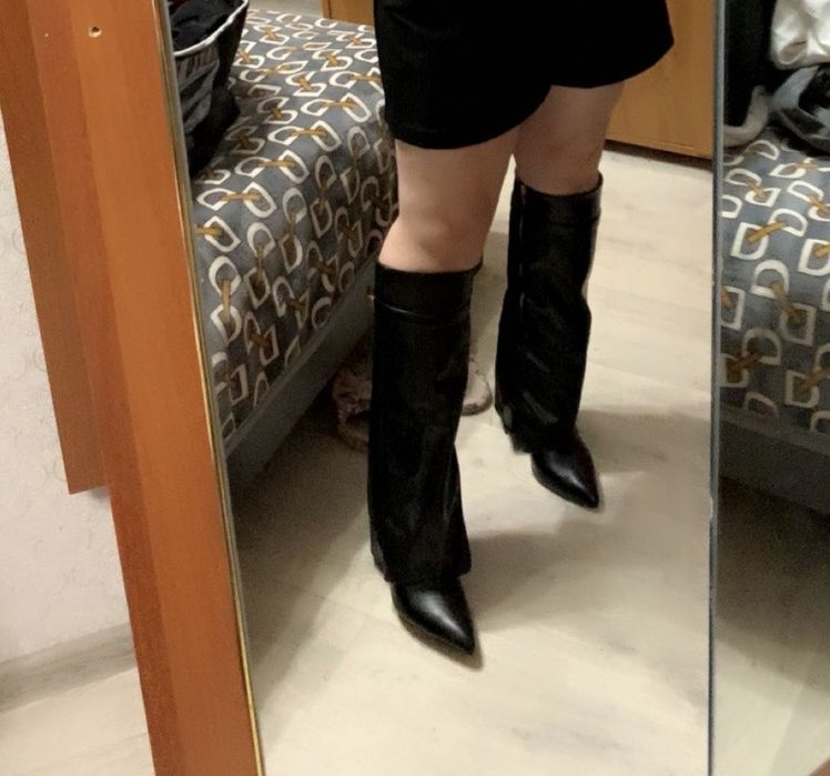 Продам осенние сопаги модные срочно