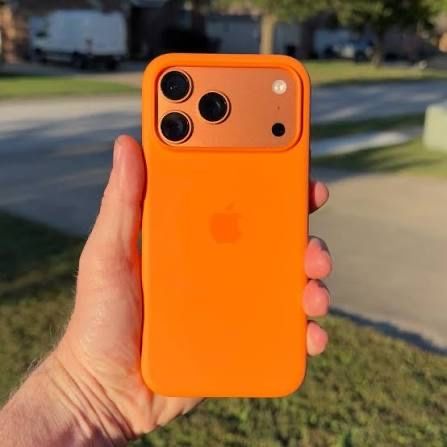 Apple кейс за iPhone 17 Pro/17 Pro Max Silicone Case с MagSafe