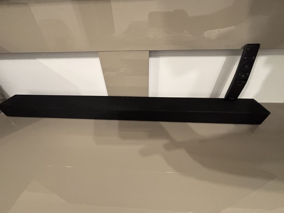 Samsung Soundbar + Subwoofer: HW-T450