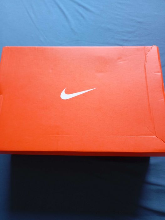 Маратонки  Nike Motiva