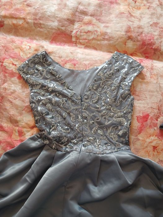 Платье на девочку