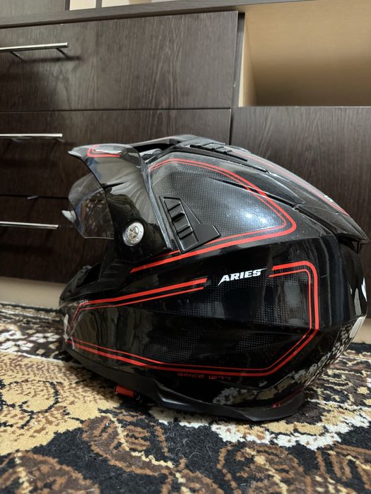 Мото шлем Ufo в хорошем состоянии