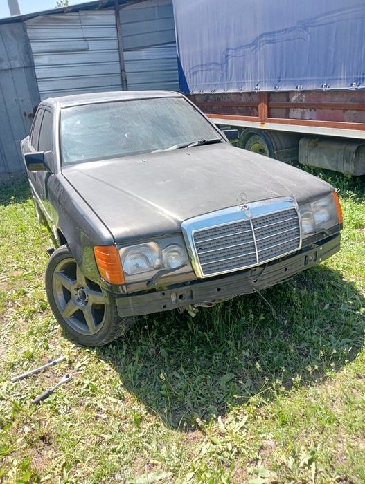 Продам машину Мерседес