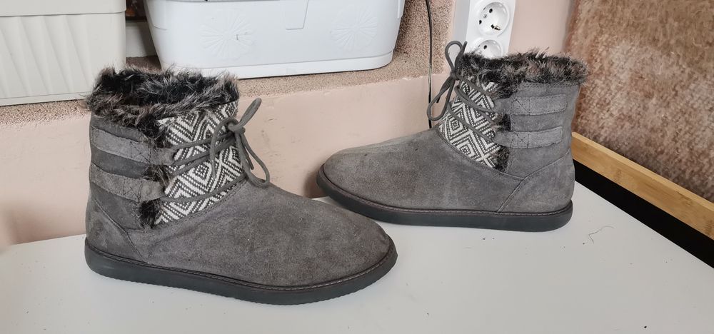 Апрески Roxy 42н.Естествен велур