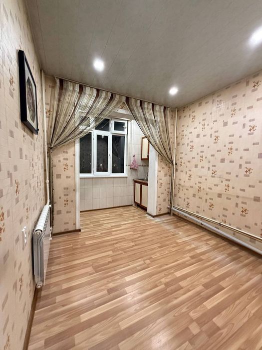 Юнусабад 8 квартал 2/4/9 
Ориентир перекресток принц