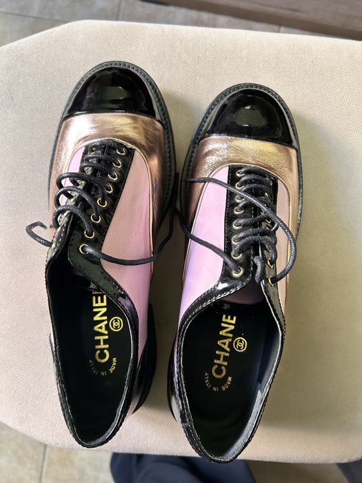 Chanel Patent Black Leather Rose Gold Lace-up Oxford Flats Shoes