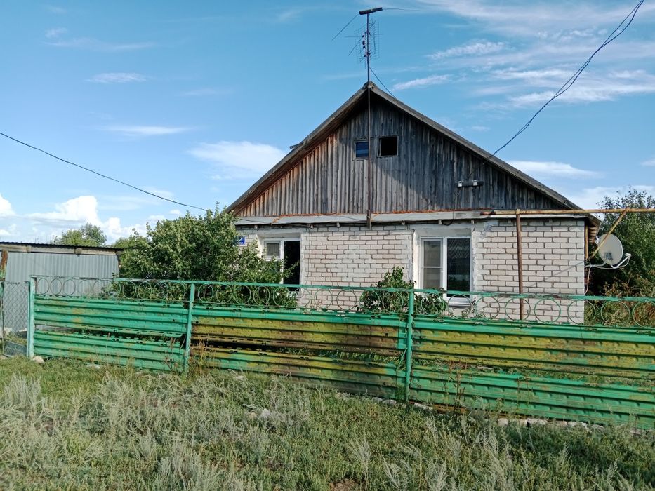 Продается 4-х комнатный дом в Переметном