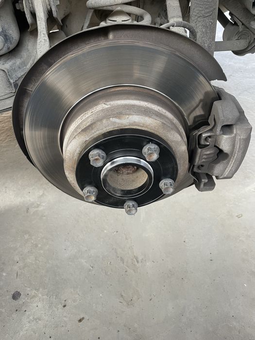 Бмв е70 проставки 15мм с болтами