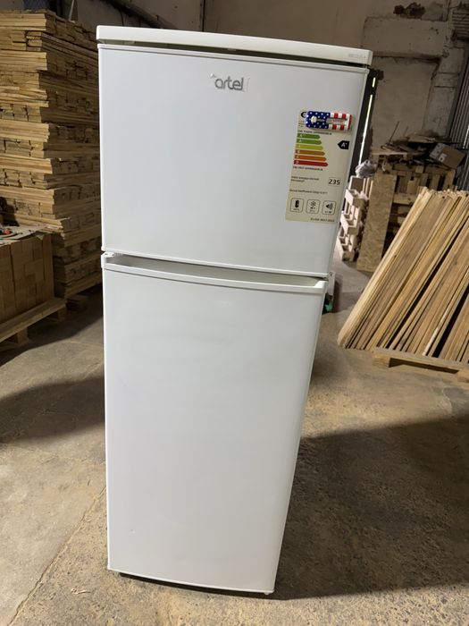 Продам Холодильник (б/у)