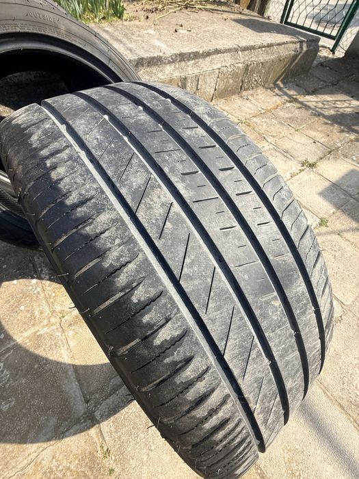 225/45/19 TOYO Гуми