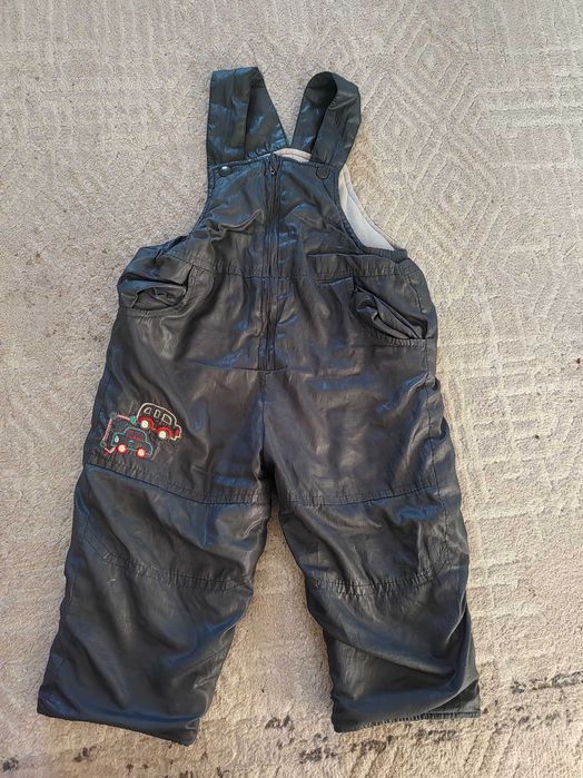 Продам демисезон костюм (86)