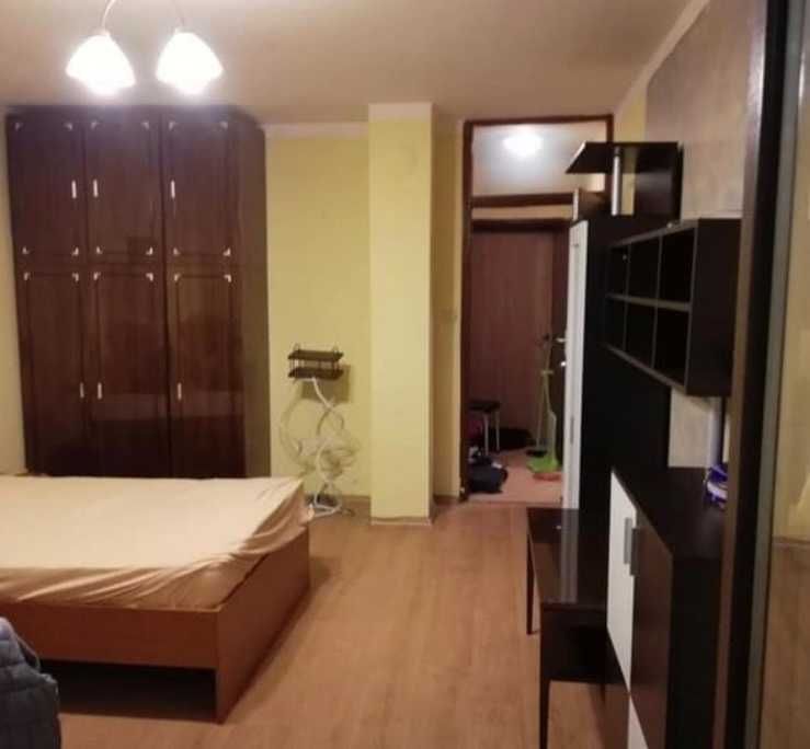 Едностаен апартамент в Люлин 4