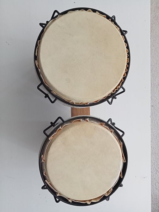 Lecții de tobe,  București