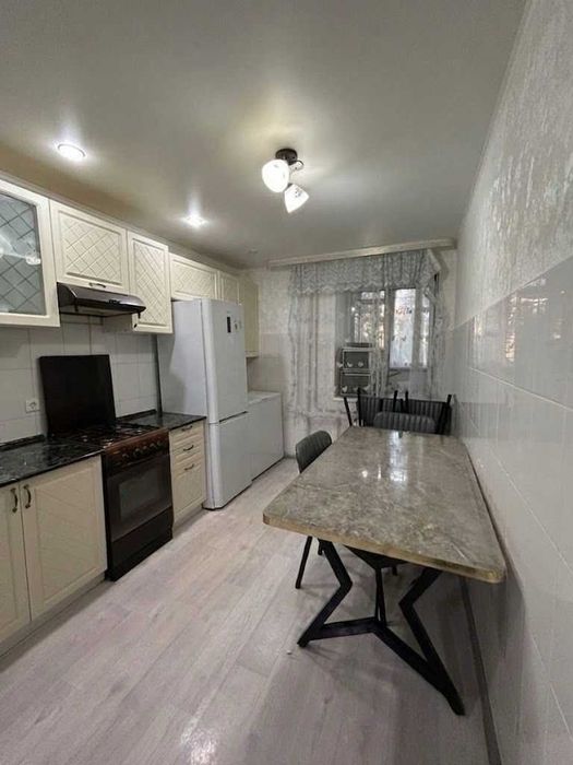 Продам 2х комн кв Батыс с ремонтом