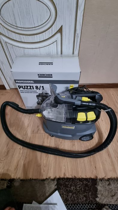 Моющий пылесос Karcher Puzzi 8/1