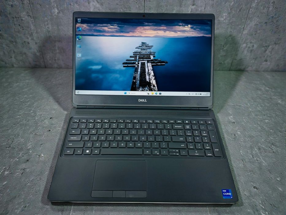 Лаптоп Dell Precision 7560 15,6 FHD i9-11950H 32RAM 512GB SSD RTX A2000 Гараниця!