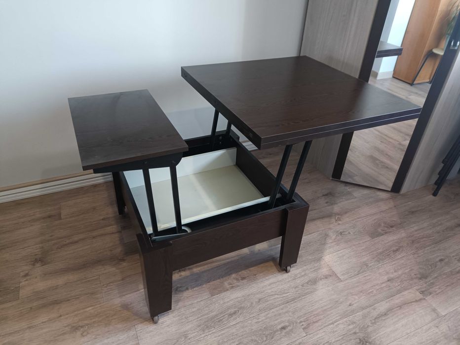 Продам стол трансформер в гостиную