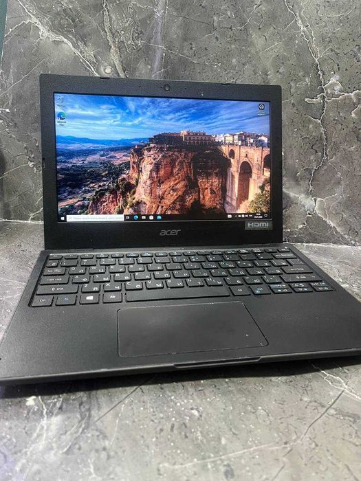 Ноутбук Acer; Intel Celeron; 8 Гб (г.Кокшетау, Абая 145)